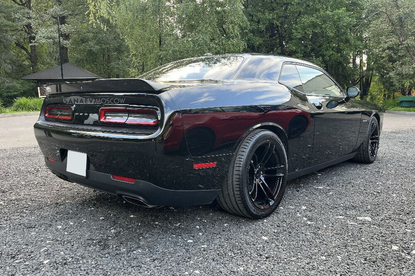Dodge Challenger