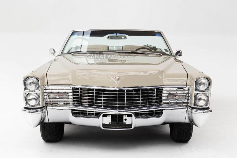 Cadillac DeVille (cream)