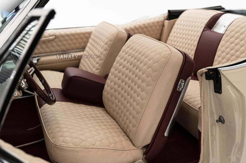 Cadillac DeVille (cream)