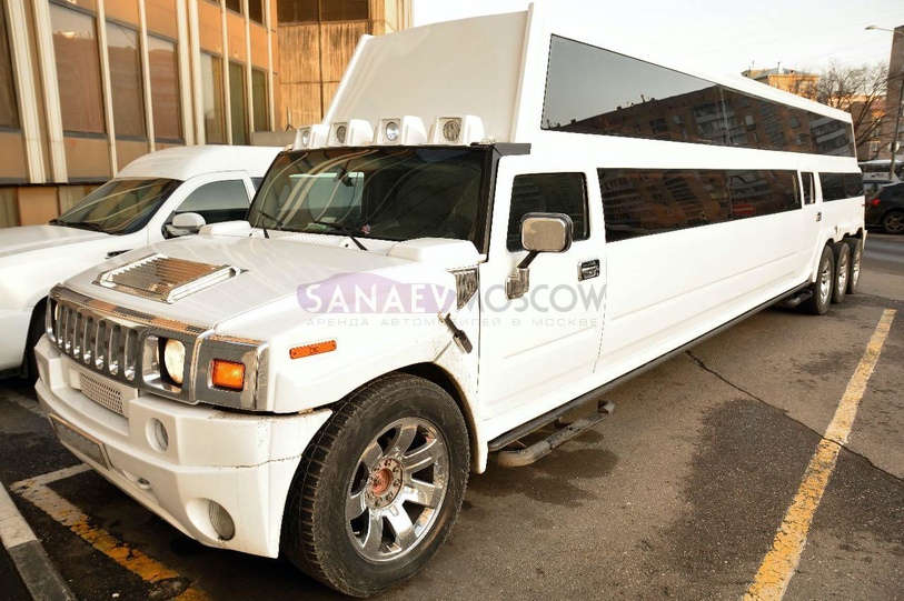 Hummer Mega (full height)