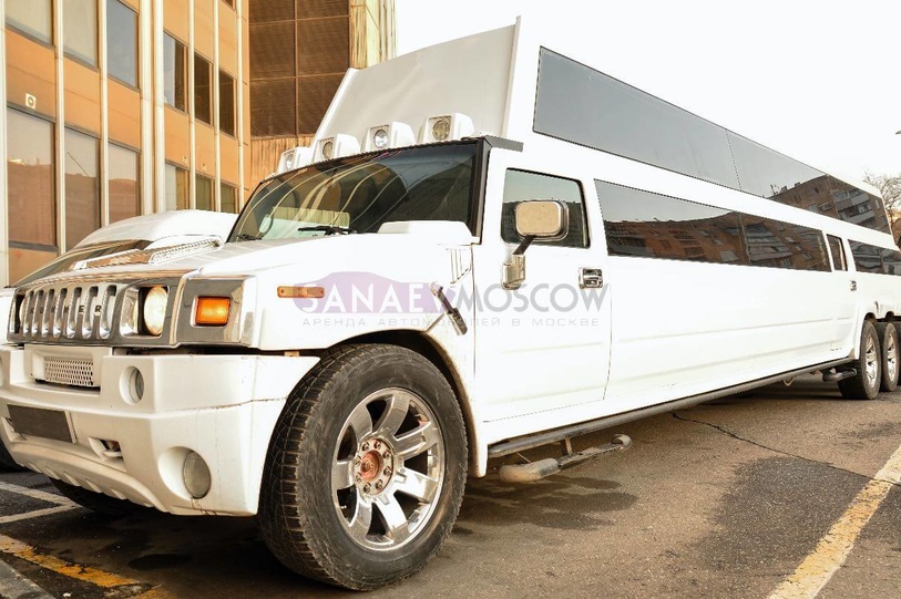 Hummer Mega (full height)