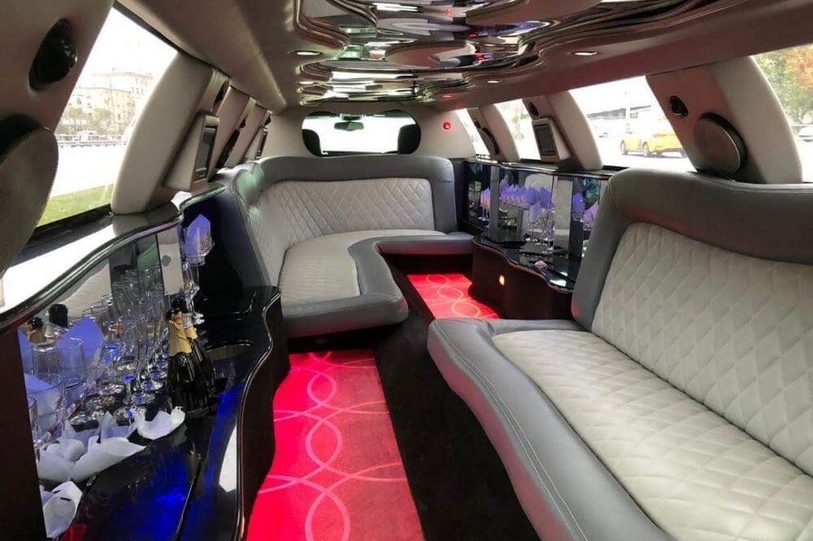 Lincoln Town Car