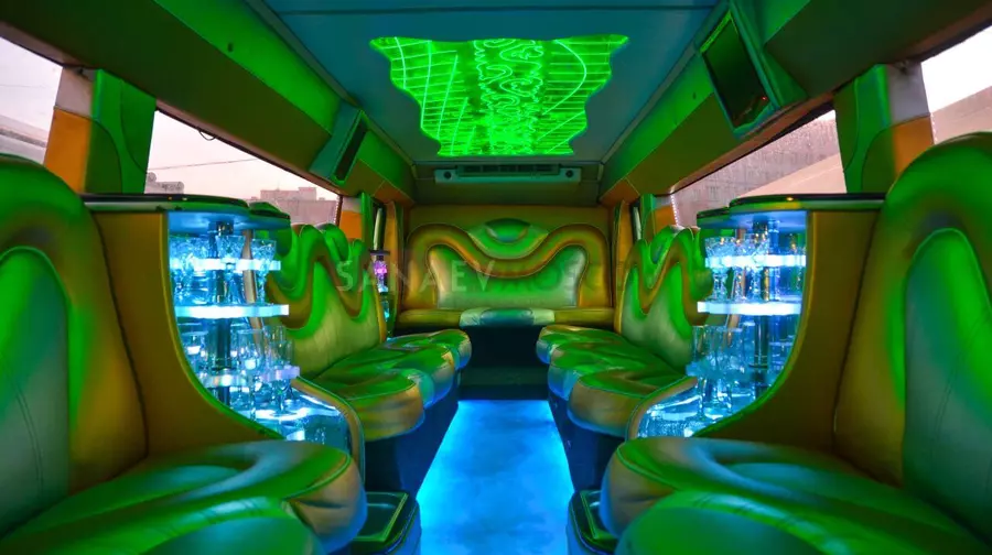 Hummer H2 Limousine