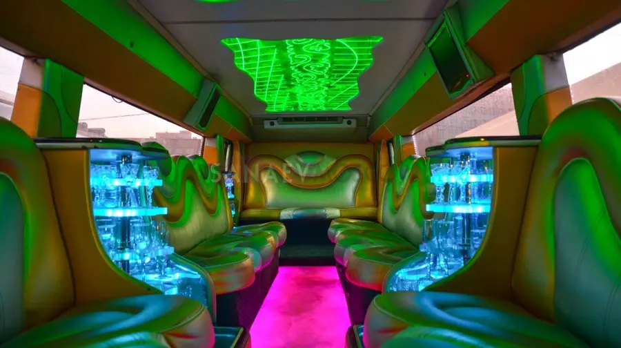 Hummer H2 Limousine