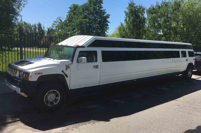 Hummer H2 Limousine
