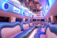 Hummer H2 - 28 seats