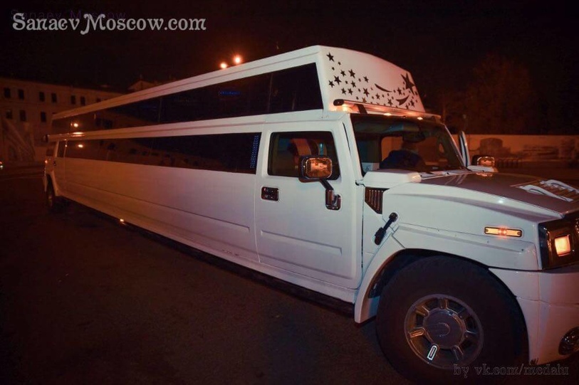 Hummer Mega