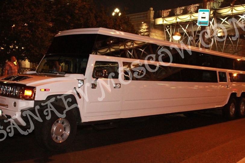 Hummer Mega