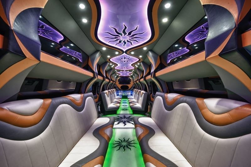 Hummer Mega