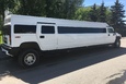 Hummer H2 - 24 seats