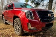 Cadillac Escalade (red)