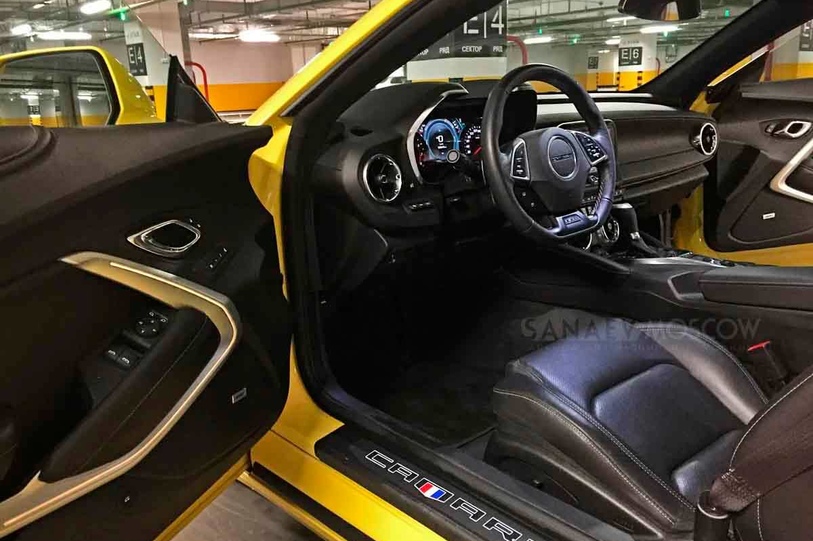 Chevrolet Camaro coupe