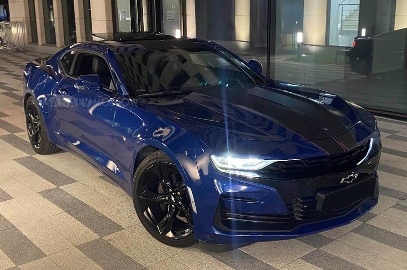 Chevrolet Camaro (blue)