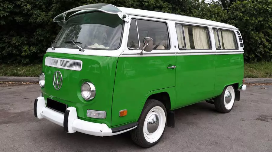 Volkswagen T1 (white-green)