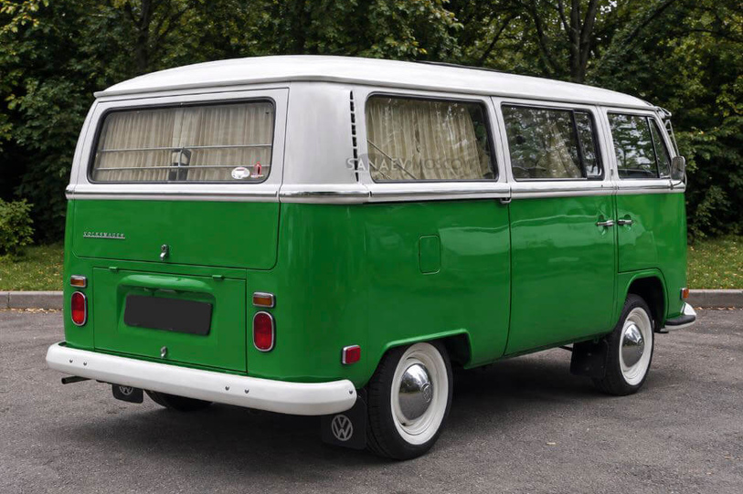 Volkswagen T1 (white-green)