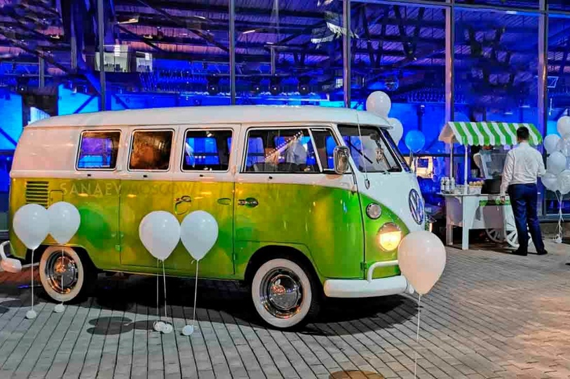 VW T1 (green)