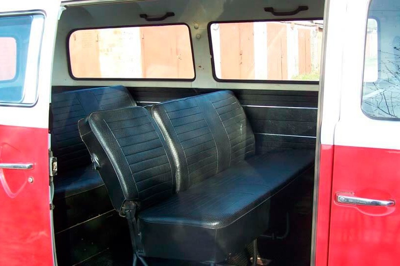 VW T2 (red)
