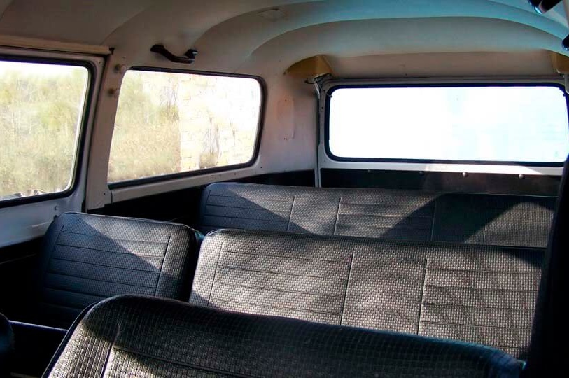 VW T2 (red)